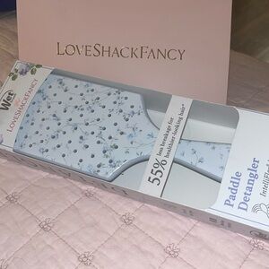 LoveShackFancy x Wet Brush Paddle Detangler